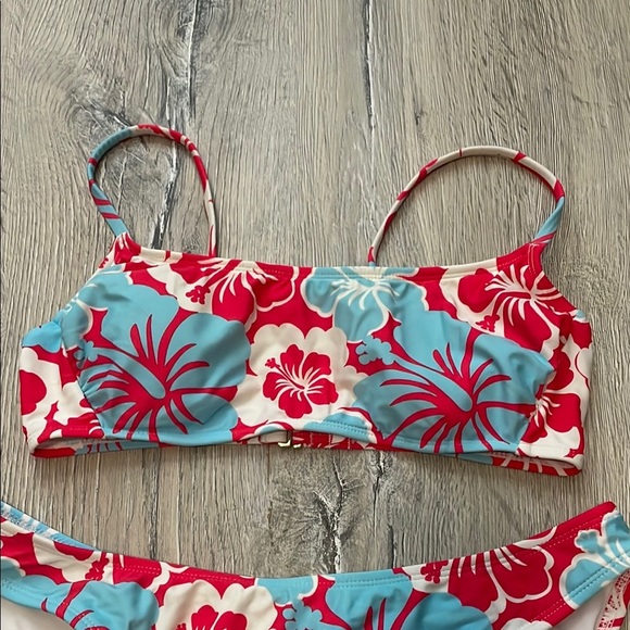 Floral Bikini Set in Red and Blue - Picture 3 of 11